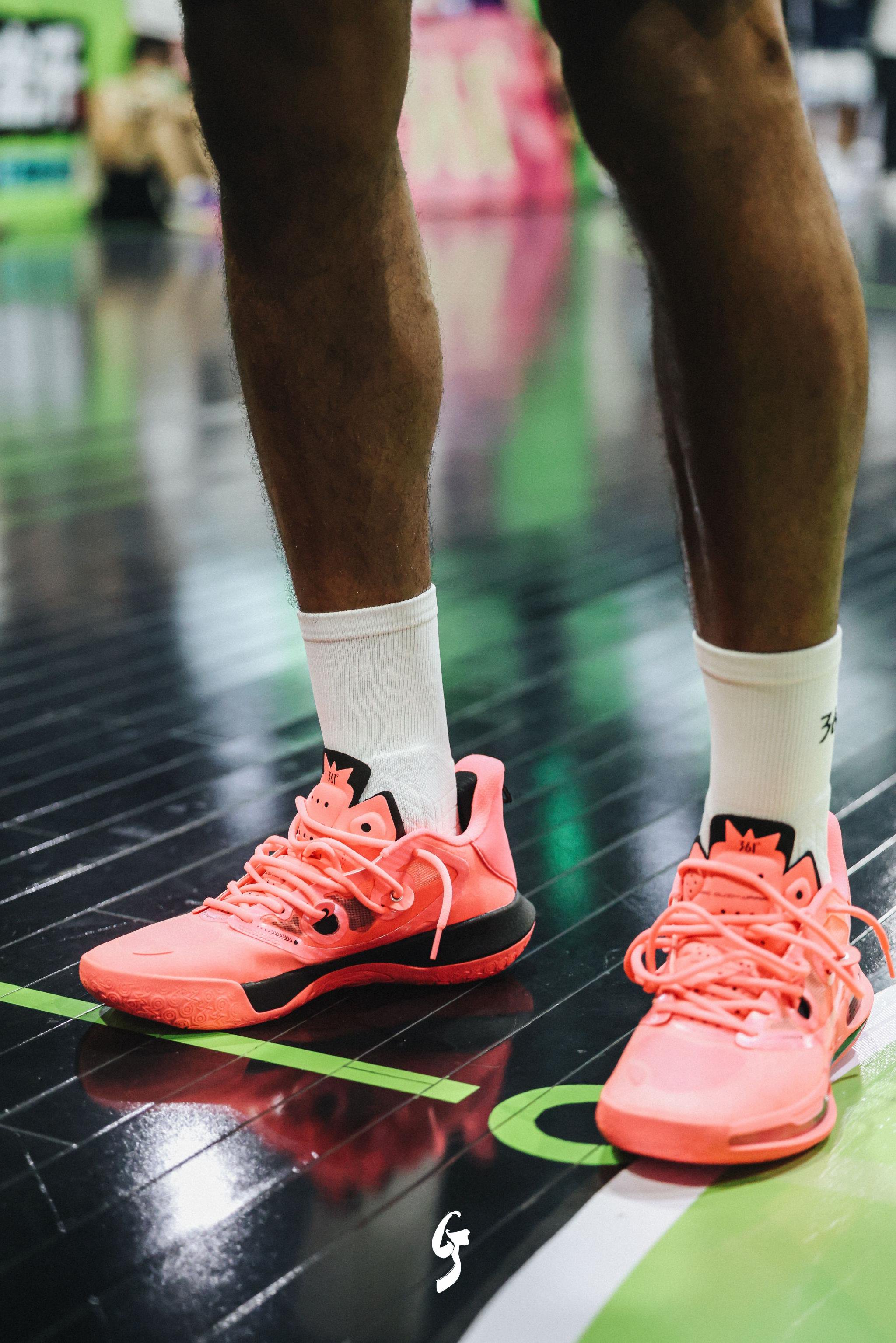 Scout新星刷新纪录表现突出，独行侠前途光明！