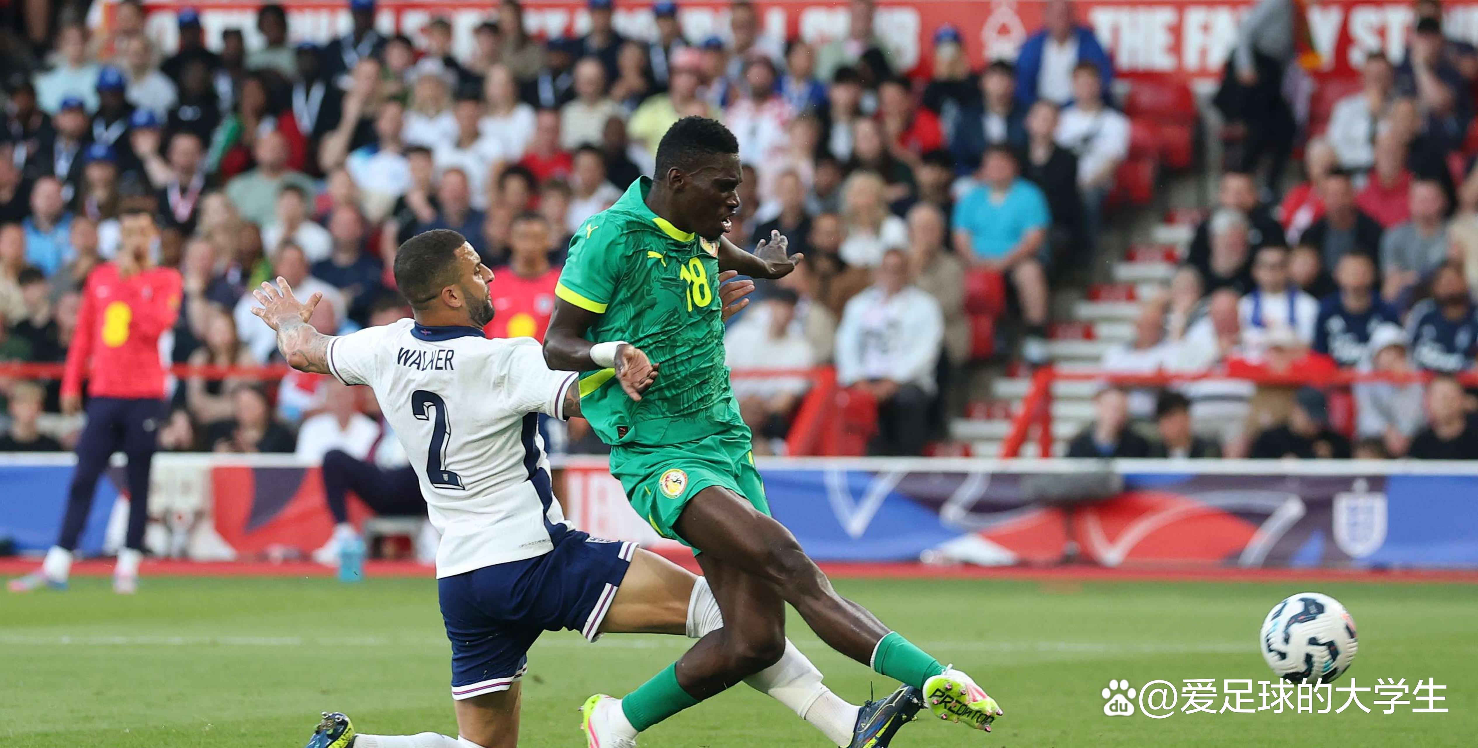 开云网页登录关于凯恩与70激战篮网分钟，比赛规则变更胜负难料！，Uzi焦点对战赛场气氛高涨的信息